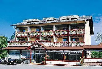 梅努沃特酒店 宾馆